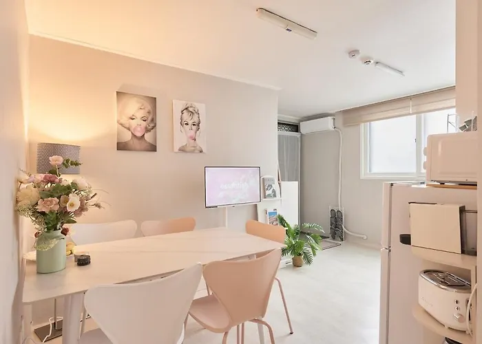 아파트 Line 2 , Direct Access To Seongsu, Jamsil, Hongdae, Ddp , 2-story For 6 People , Bedding , Kspo, Lotte World