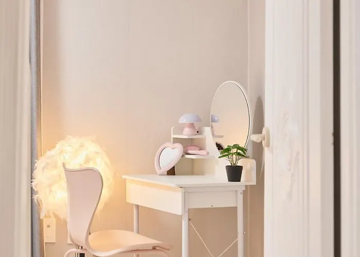 아파트 Line 2 , Direct Access To Seongsu, Jamsil, Hongdae, Ddp , 2-story For 6 People , Bedding , Kspo, Lotte World
